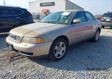 1999 Audi A4 2.8 z USA, uszkodzony, nr VIN WAUED28D4XA043500